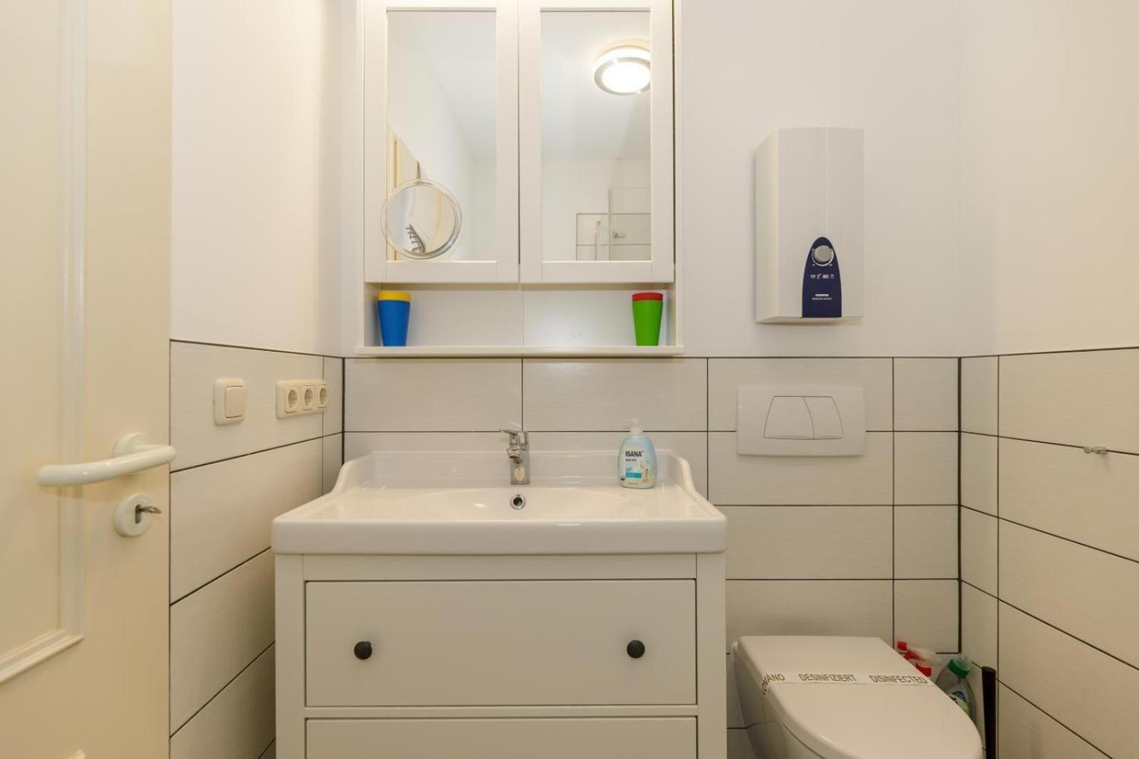 Schöne Ferienwohnung in Kühlungsborn Ost - Strandstraße Exterior foto